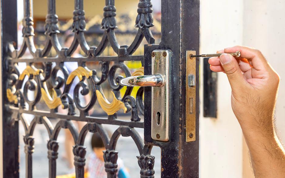 serrurier ouverture de porte service Saint-Ouen